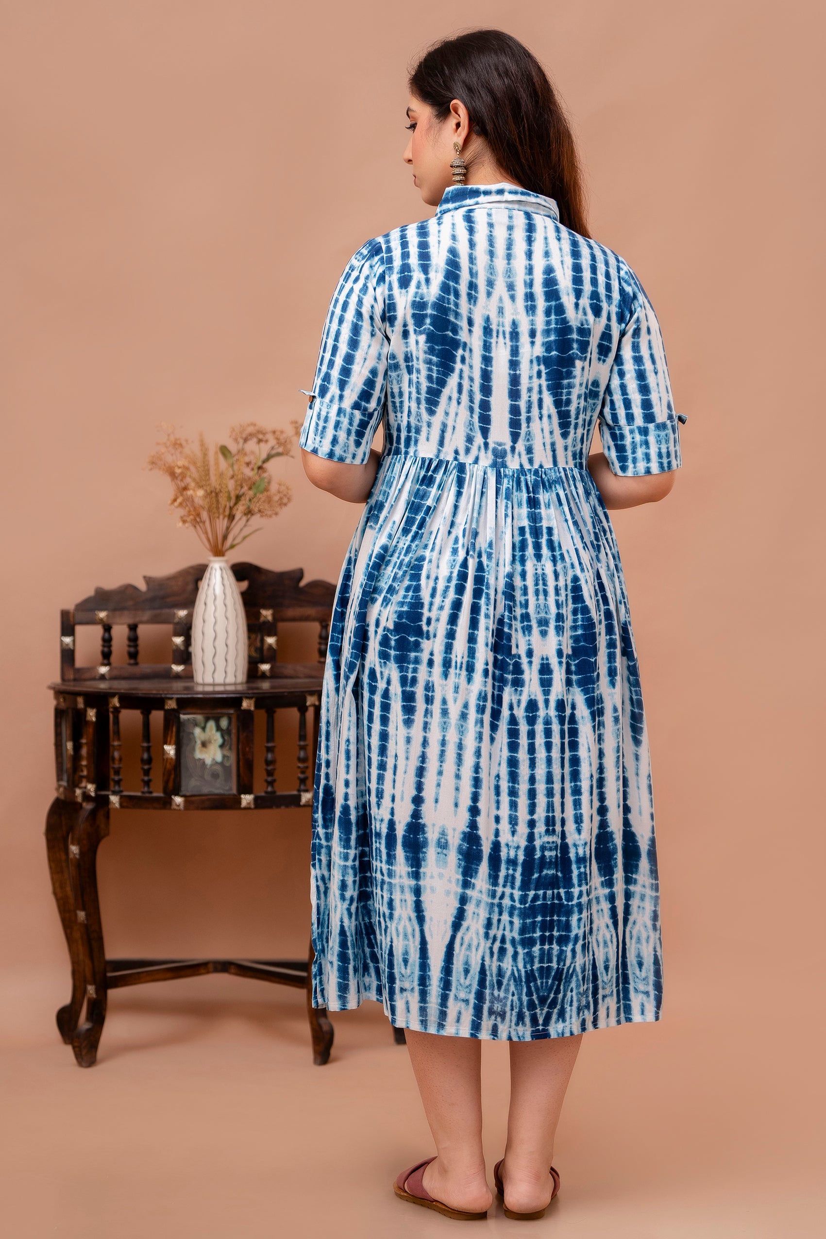 #color_blue-white-tie-dye