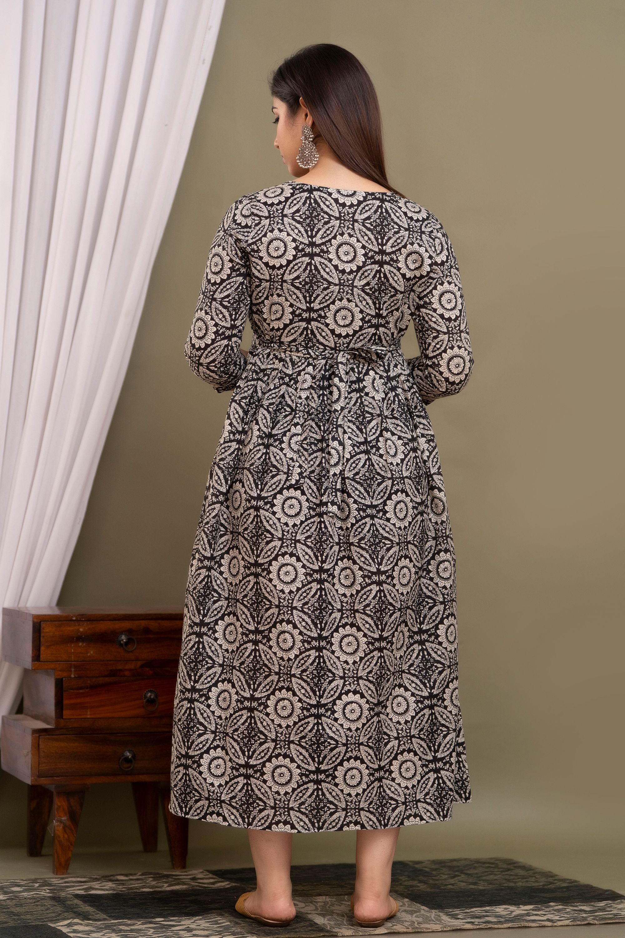 Black Printed Pure Rayon Cotton Mateniry And Feeding Kurta
