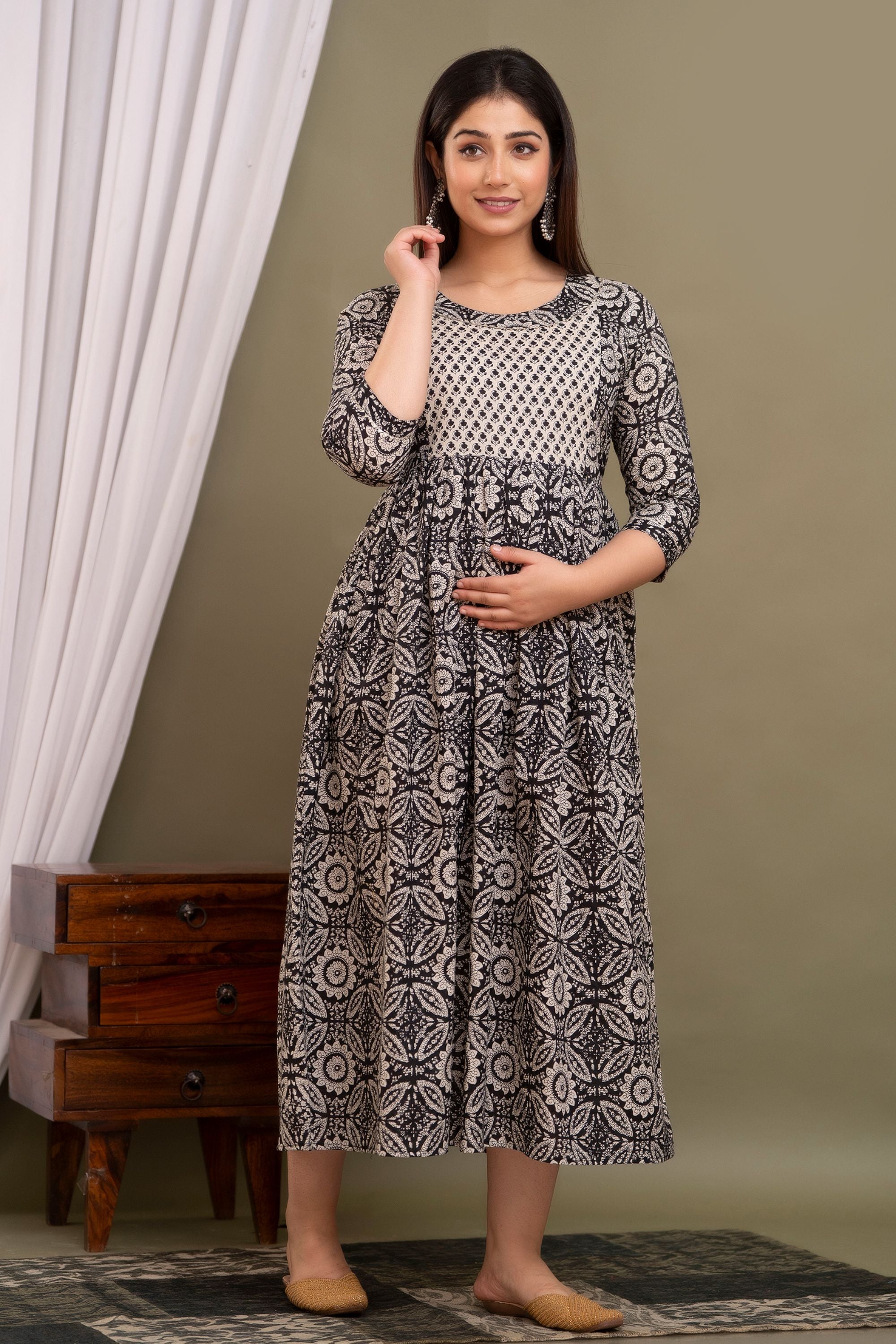 Black Printed Pure Rayon Cotton Mateniry And Feeding Kurta