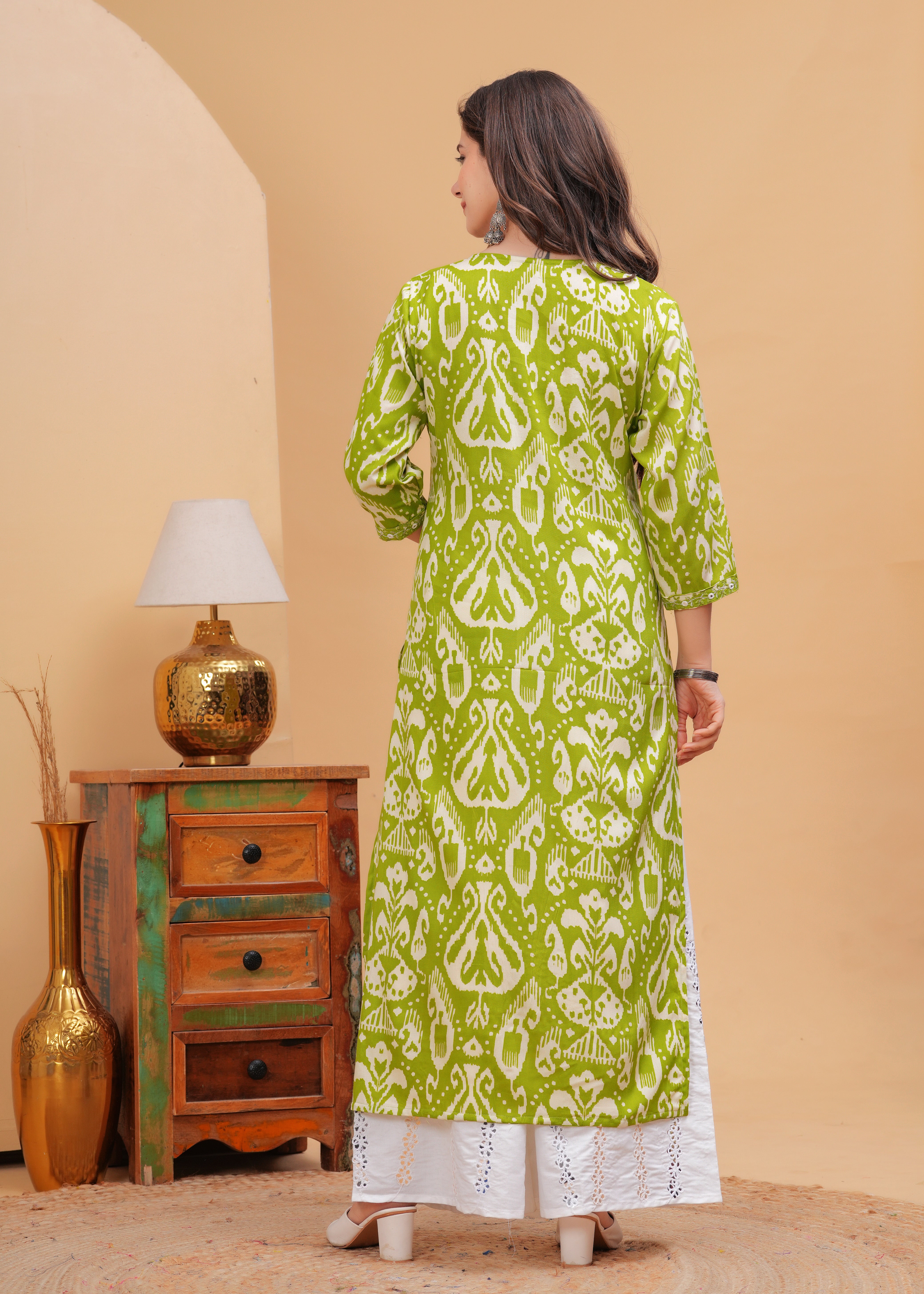 Lime Green Ethnic Printed Round Neck Pure Cotton Kurta