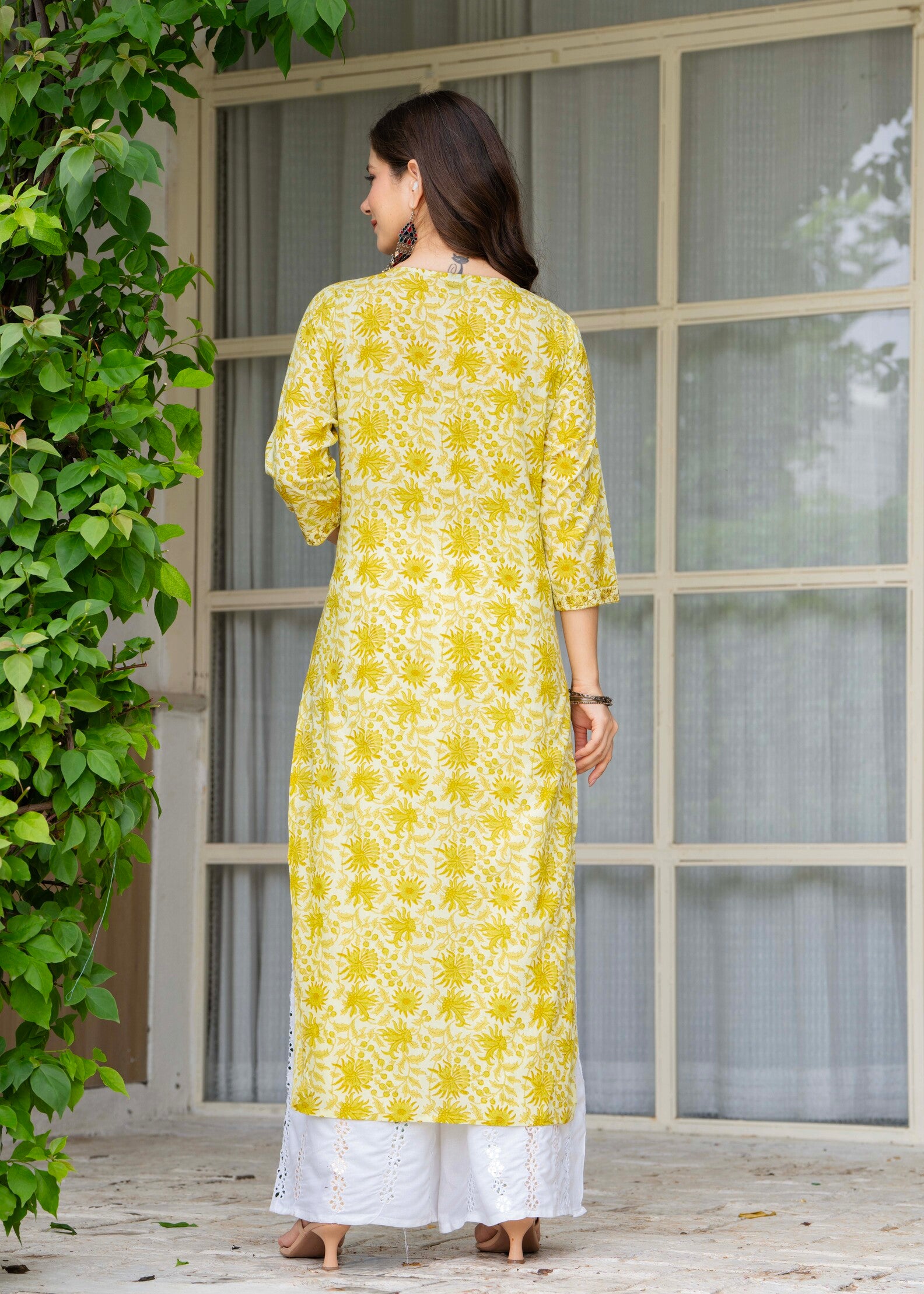 Yellow Ethnic Printed V-Neck Pure Cotton Kurta
