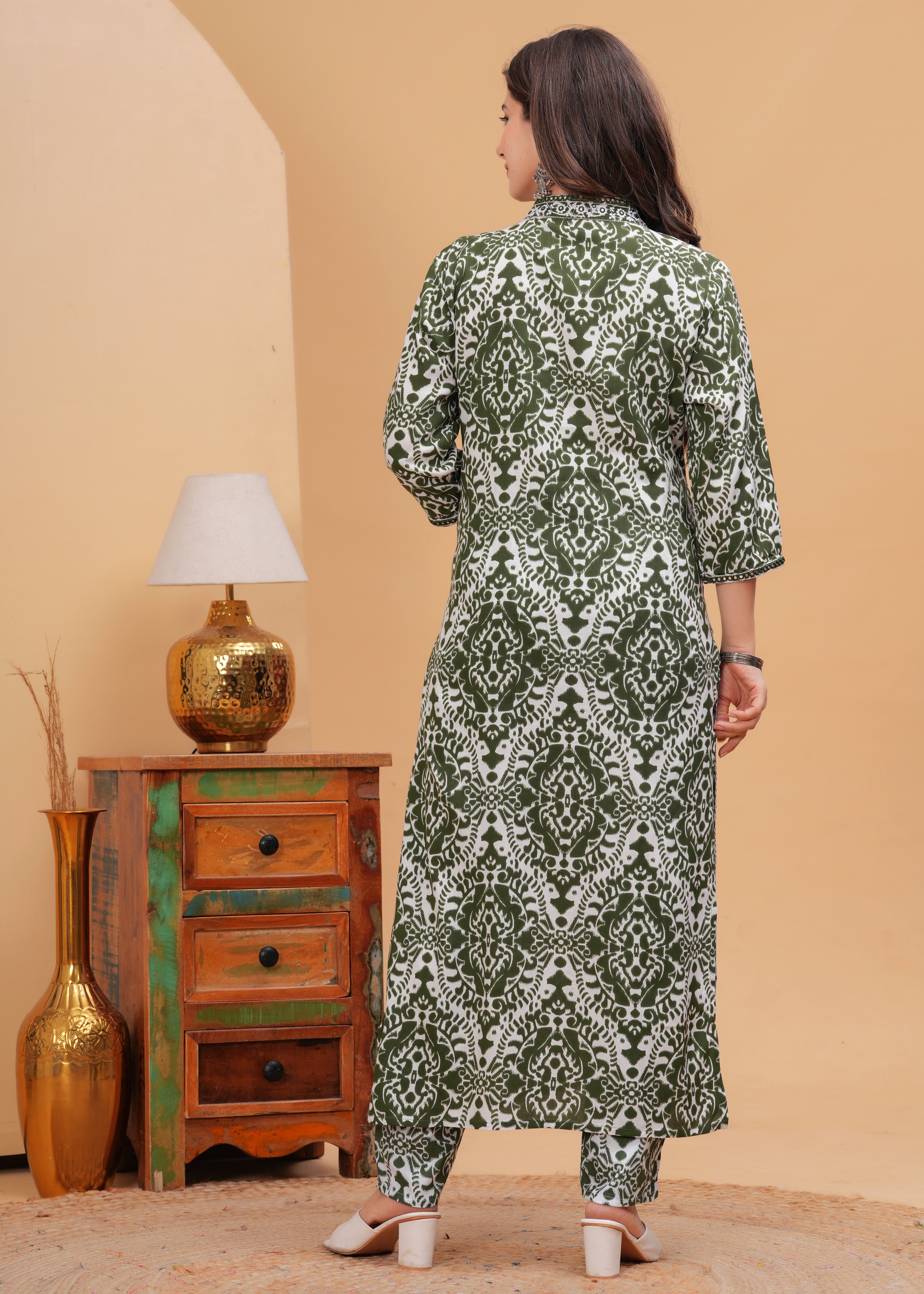 Olive Green Ethnic Printed Round Neck Pure Cotton Kurta with Pant