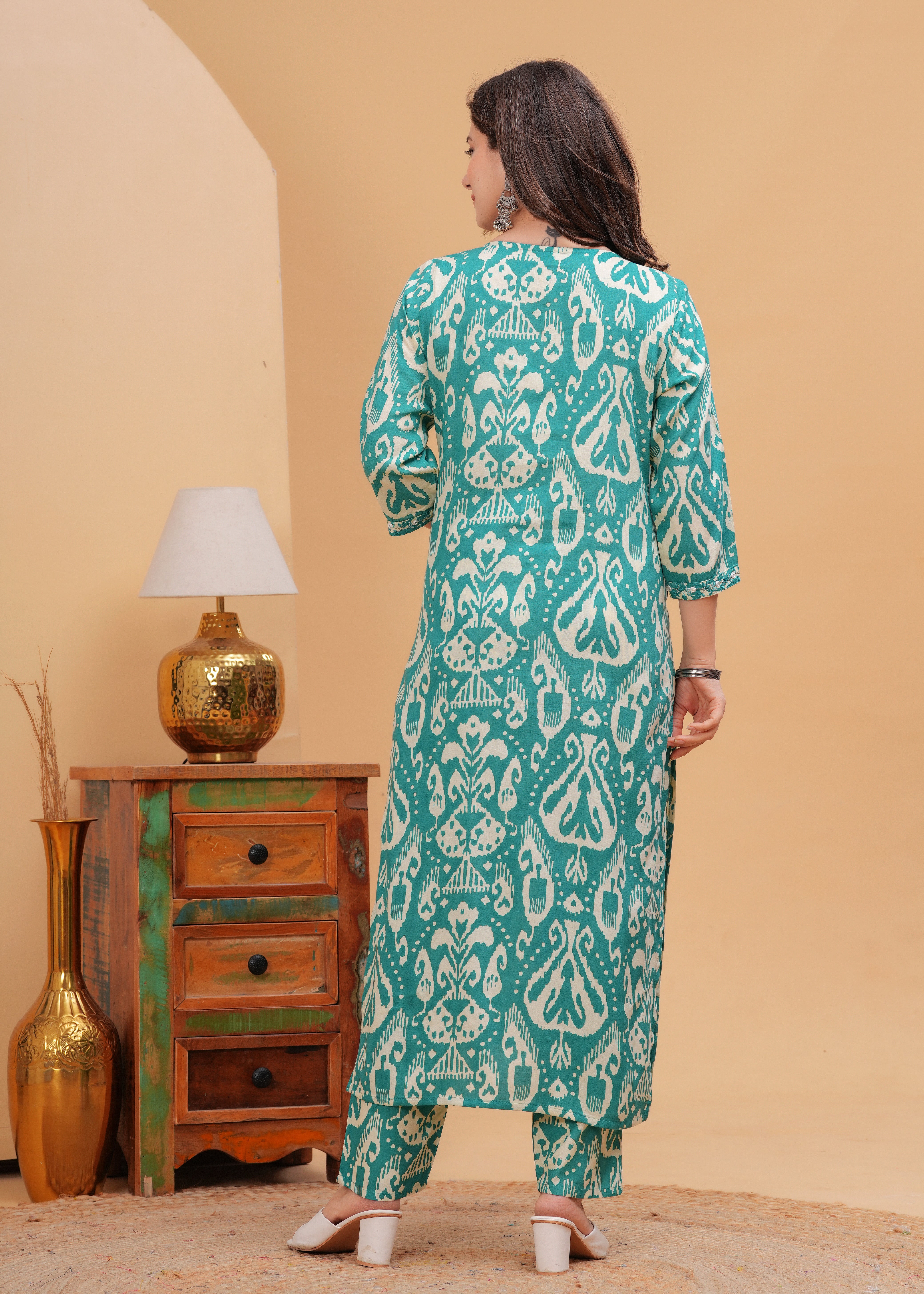 Sea Green Ethnic Printed Round Neck Pure Cotton Kurta with Pant