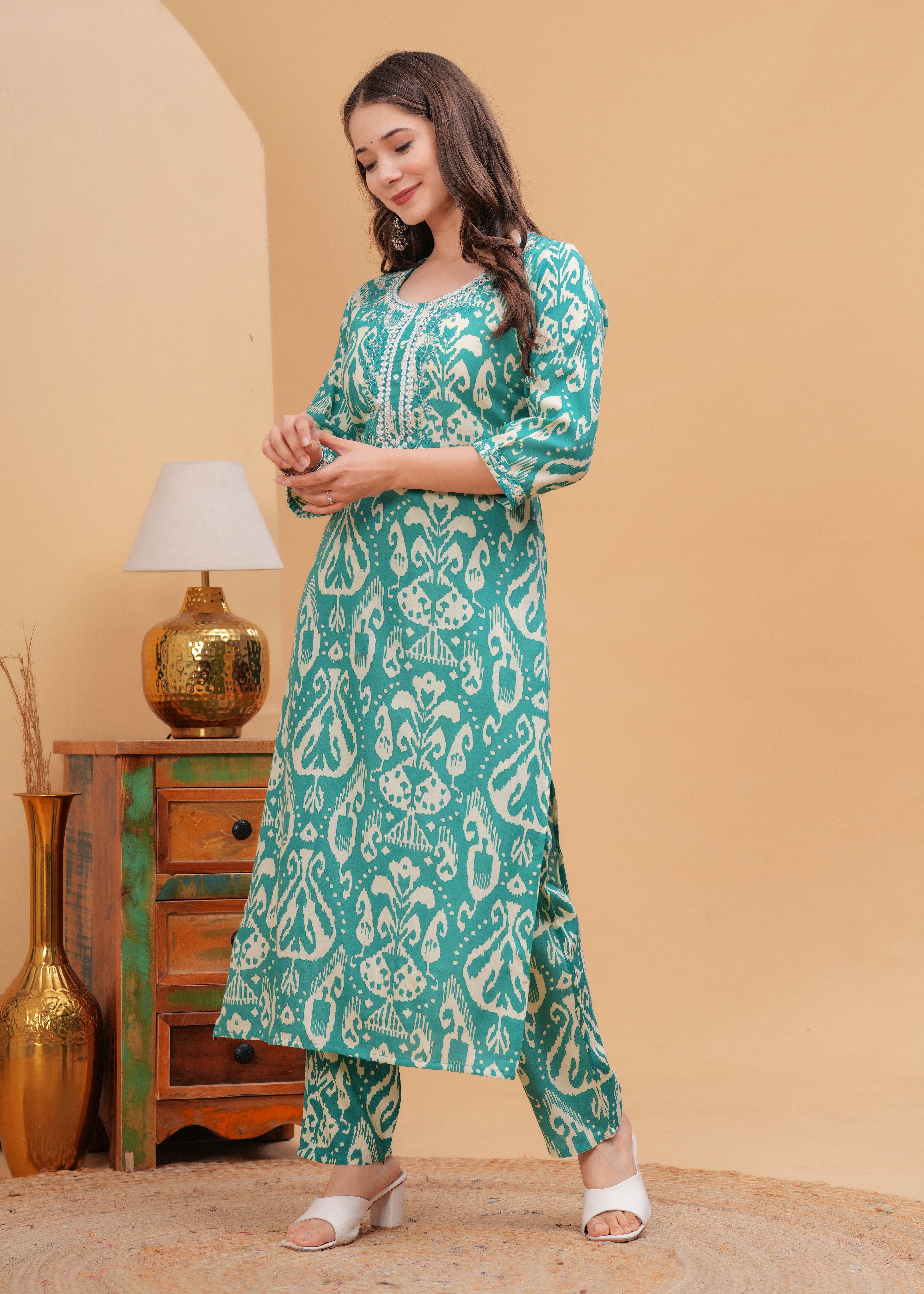 Sea Green Ethnic Printed Round Neck Pure Cotton Kurta with Pant