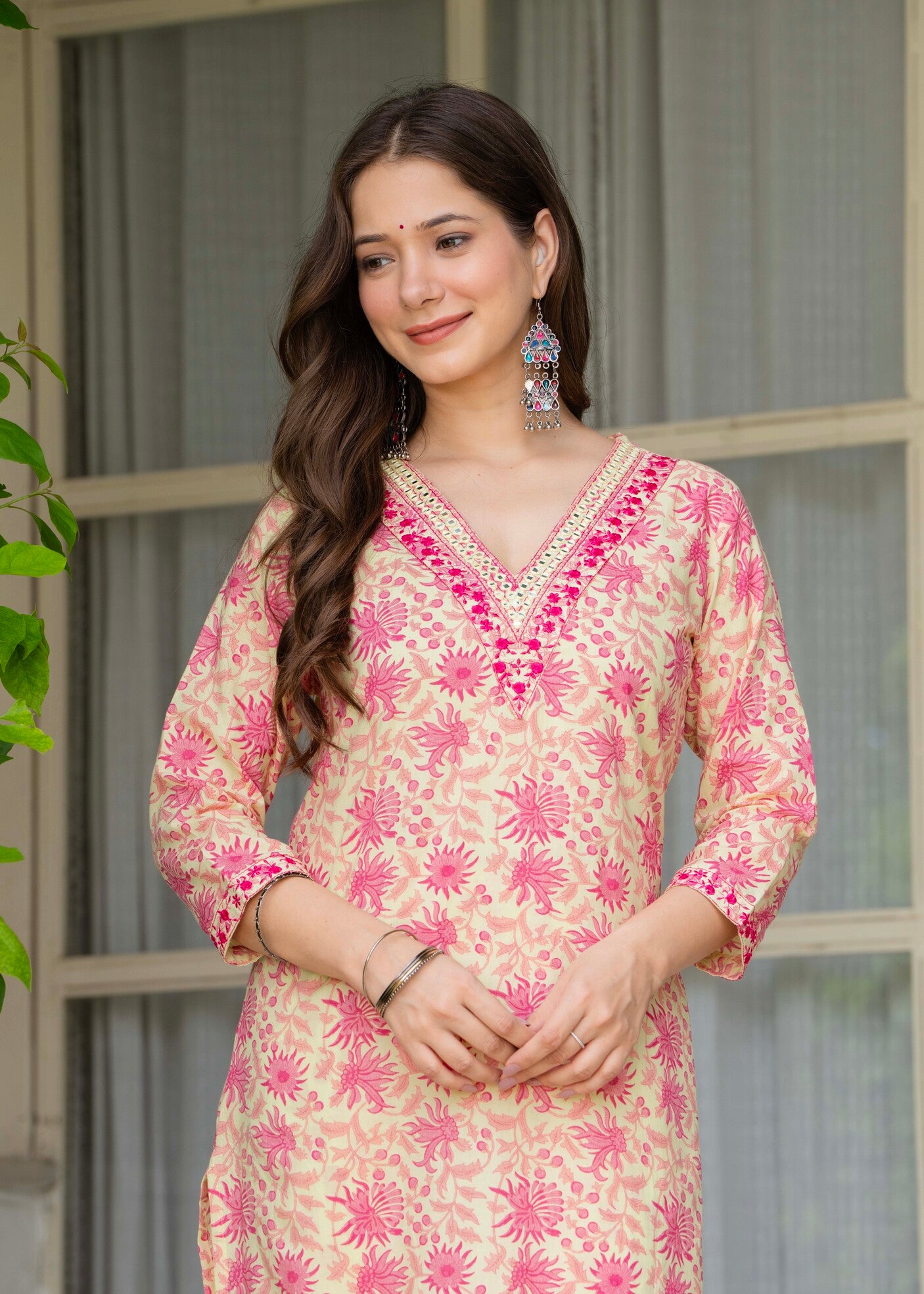 Pink Floral Ethnic Printed Round Neck Pure Cotton Kurta with Pant